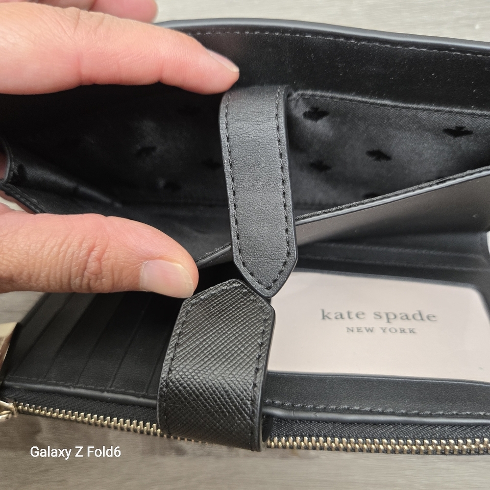 Kate Spade New York Black Leather Wristlet Wallet Zip Around Organizer NWT - Picture 5 of 11